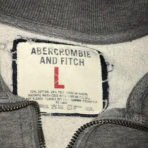 Abercrombie & Fitch Shirts - Abercrombie and Fitch sweatshirt Abercrombie & Fitch Shirts - Abercrombie and Fitch sweatshirt